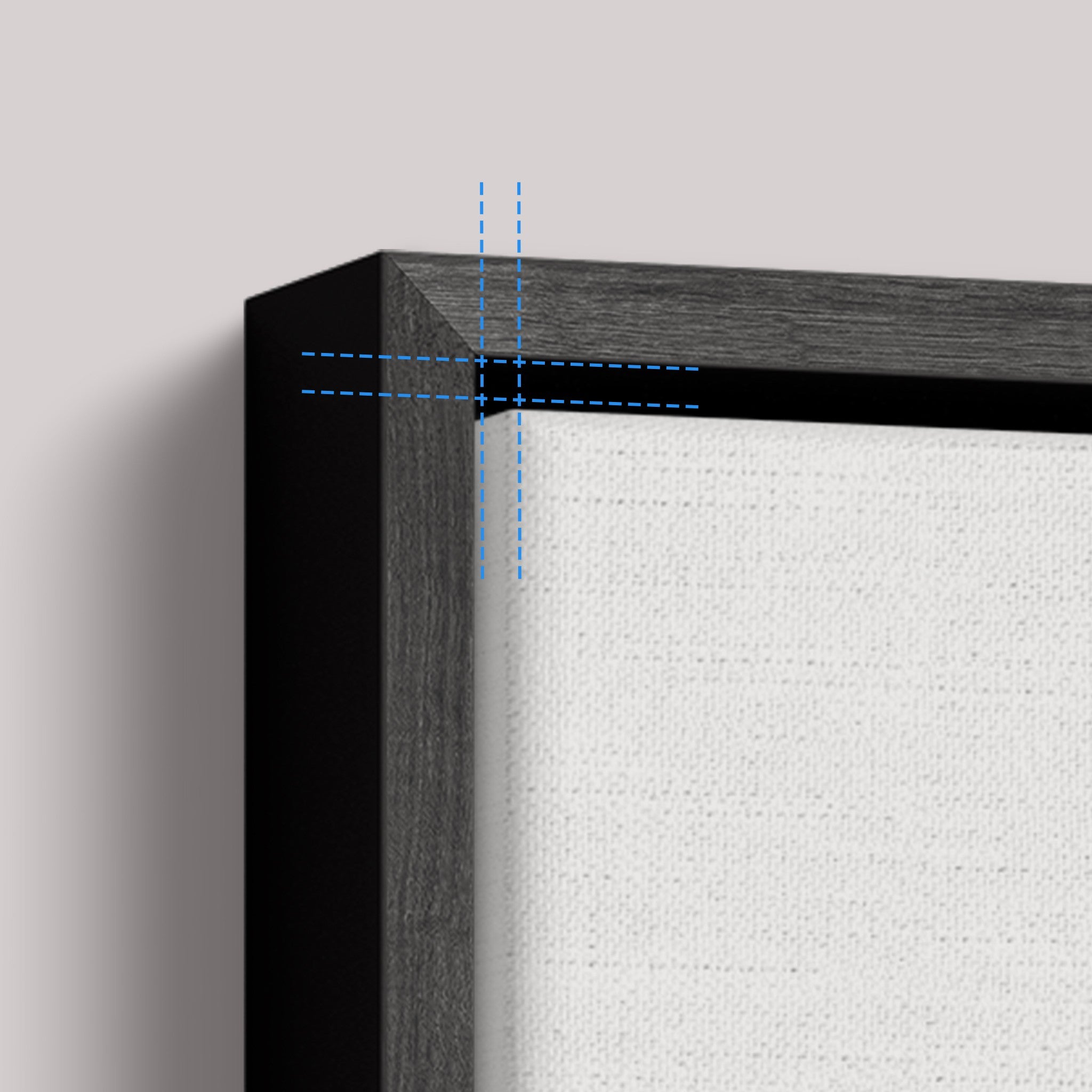 detalhe de canto de moldura preta em quadro em canvas com textura visível, evidenciando o acabamento