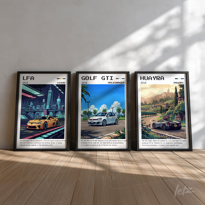 série de quadros com ilustrações de carros icônicos em molduras pretas sobre piso de madeira clara